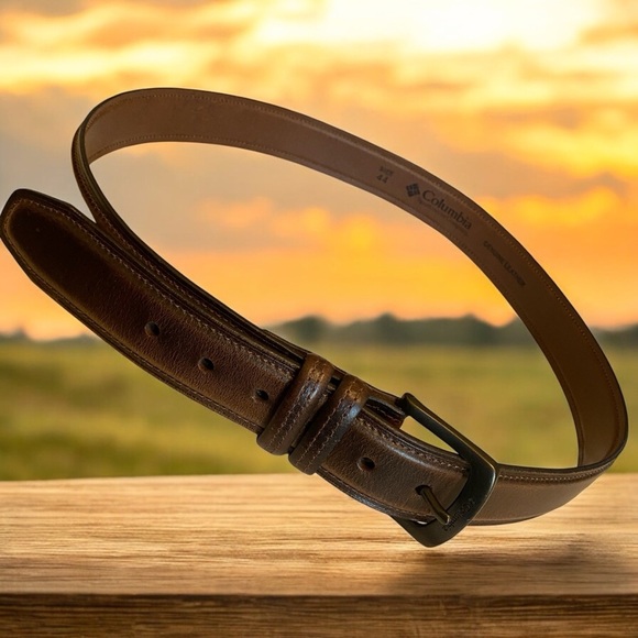 Columbia Other - Columbia Leather Belt Size 44